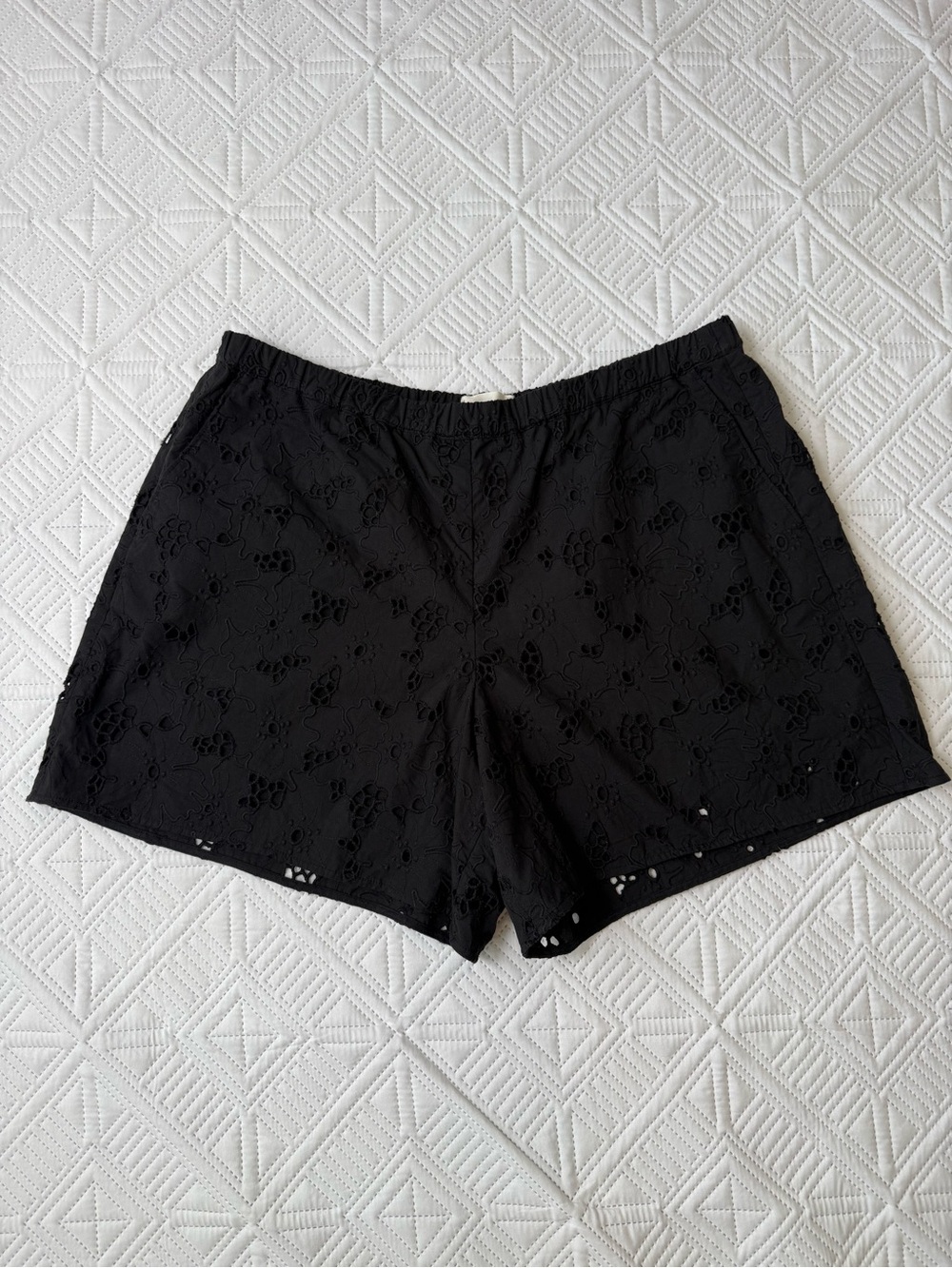 Everlane The Eyelet Pull-On Shorts Size XL Black